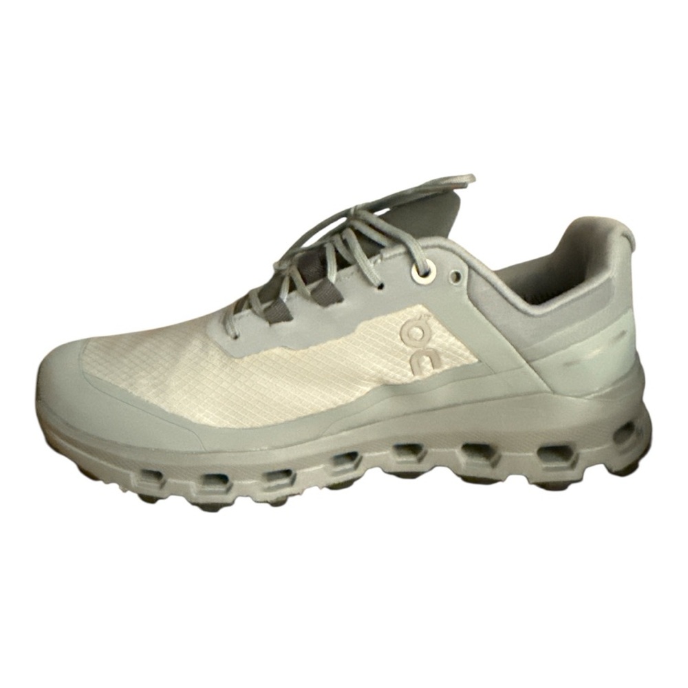 On Running Cloudvista waterproof Athletic Shoes Blue and Gray Size 5 Wide NWT - Picture 2 of 5